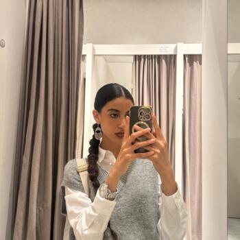 Babysitter in Madrid: Manal