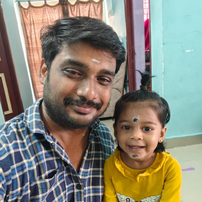 चेन्नई में बेबीसिटिंग की नौकरी: Ezhil