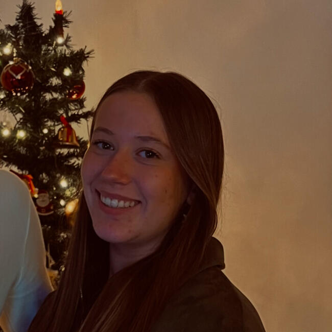 Babysitter in Wervicq-Sud: Chloe