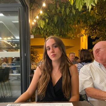 Babysitter in Puycasquier: Lisa