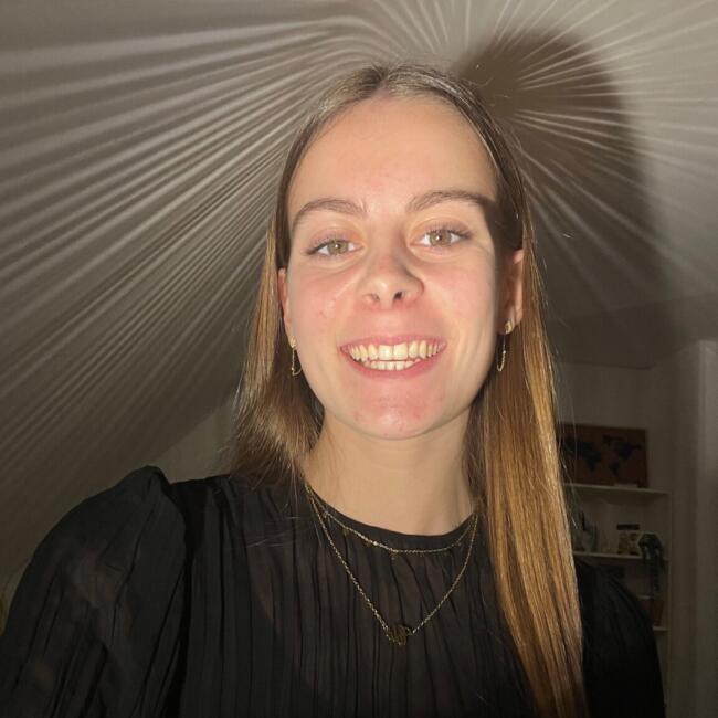 Babysitter in Guignen: Eloïse