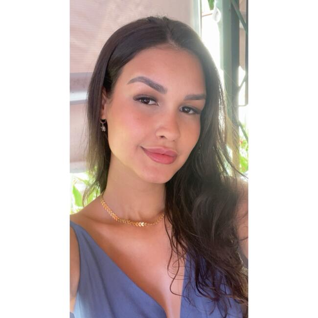 Babysitter in Niterói: Yasmin