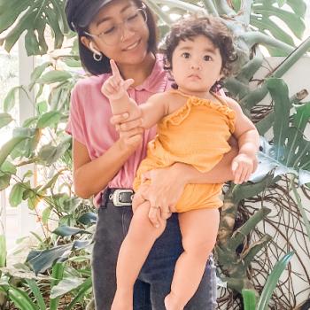 Babysitting job in Singapore Island: babysitting job Nur