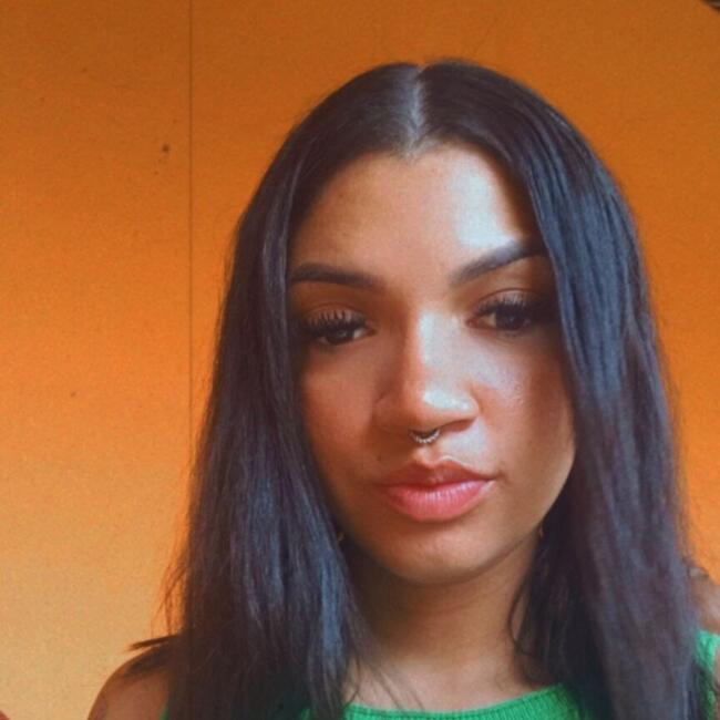 Babysitter in Belo Horizonte: Jennifer