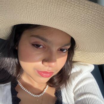 Babysitter Berlin: Indu