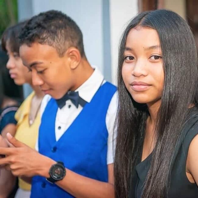 Babysitter in Chaville:  Manoa