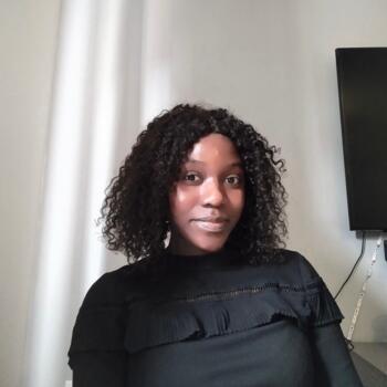 Babysitter in Sittingbourne: Lynda