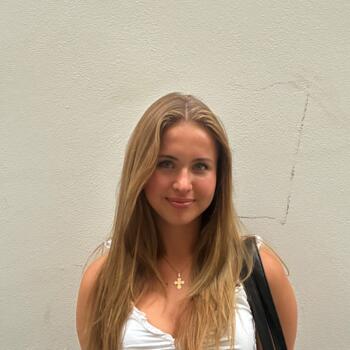 Babysitter in Sofia: Karin
