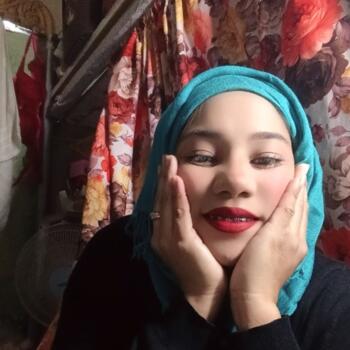 وظيفة جليسة أطفال في دبي: وظيفة جليسة أطفال Maryjane