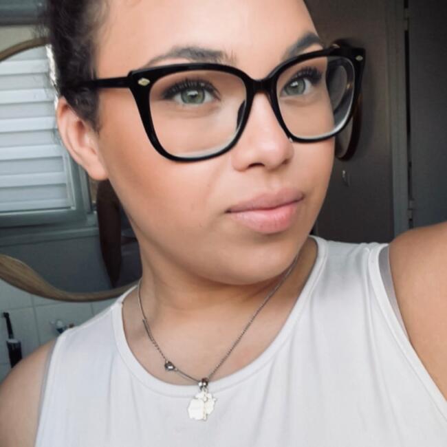 Babysitter in Nemours: Tania