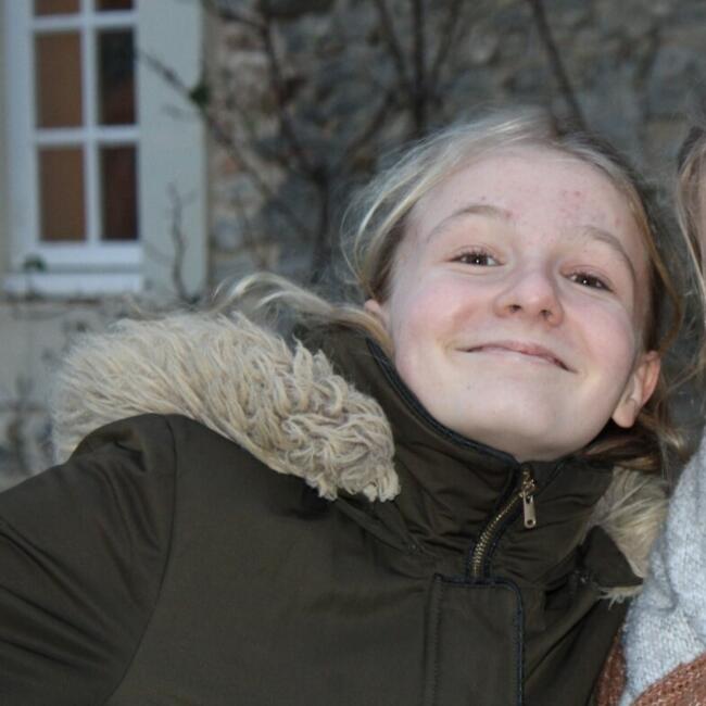 Babysitter in Versailles: Aurore