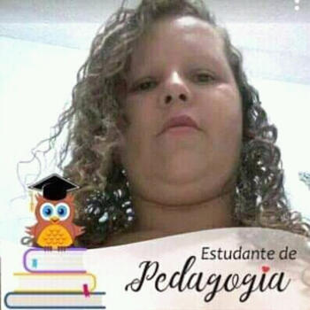 Babá Paranoá: Simone