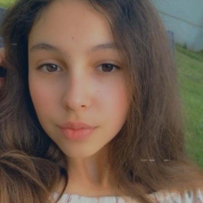 Baby-sitter in Marcq-en-Barœul: Lysa