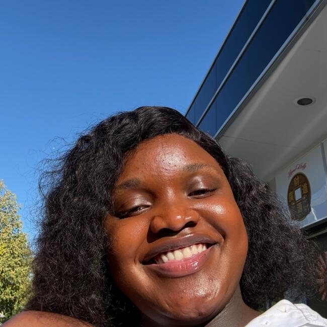 Baby-sitter in Mississauga: Tinotenda