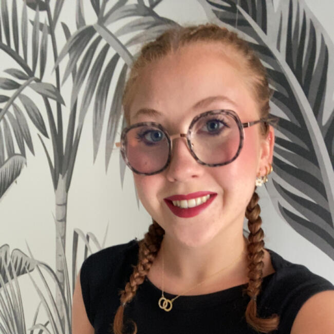 Babysitter in Rodez: Alana