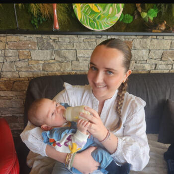 Babysitter in Brest: Meline