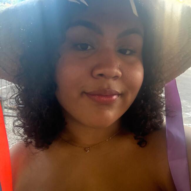 Babysitter in Belém: Leilane