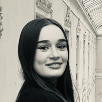 Babysitter in Saint-Herblain: Lucile