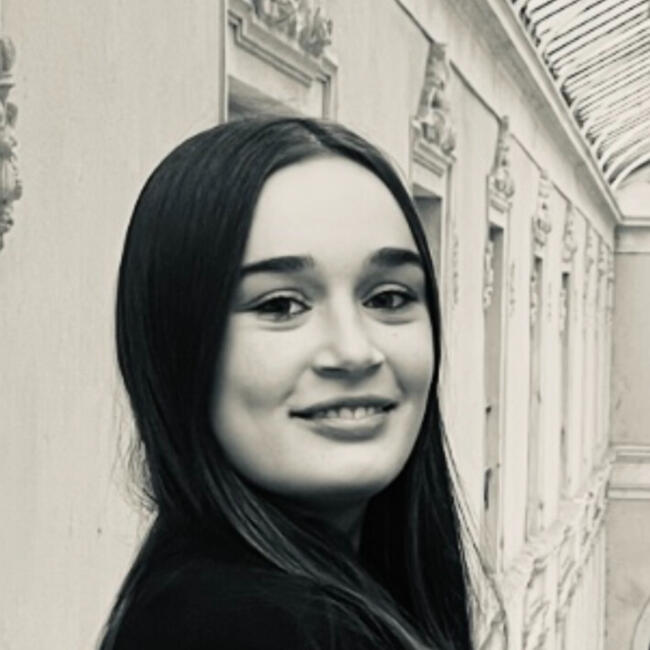 Babysitter in Saint-Herblain: Lucile