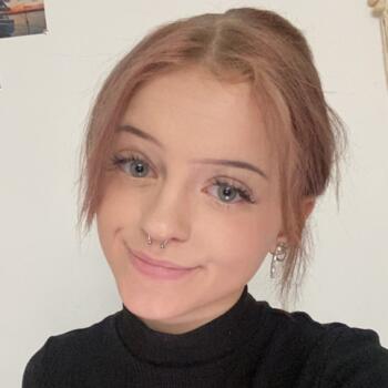 Lastenhoitaja Kotka: Ella