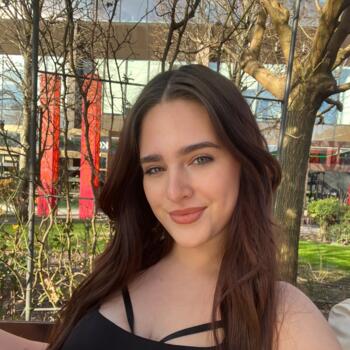 Babysitter in Drobeta-Turnu Severin: Alexia