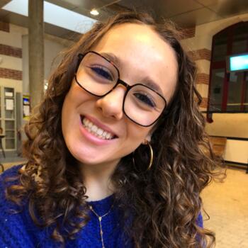 Babysitter Nantes: Emie