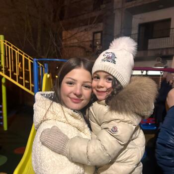 Bonă în Cluj-Napoca: Maya