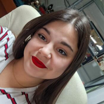 Babysitter in Brive-la-Gaillarde: Salomee