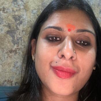 Trabajo para niñera en Hyderabad: trabajo para niñera Priyanka sharma