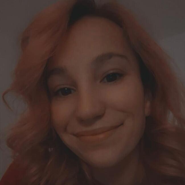 Babysitter in Zagreb: Tinna