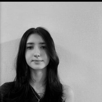 Babysitter in Sceaux: Leane 