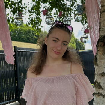 Babysitter in Toulouse: Soline