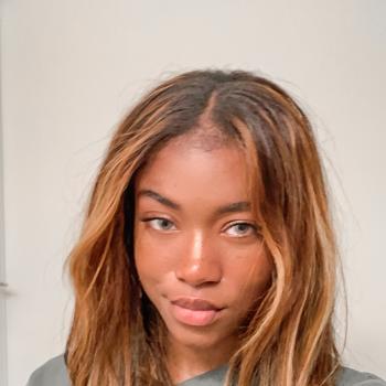 Babysitter in Alpharetta: Kaia