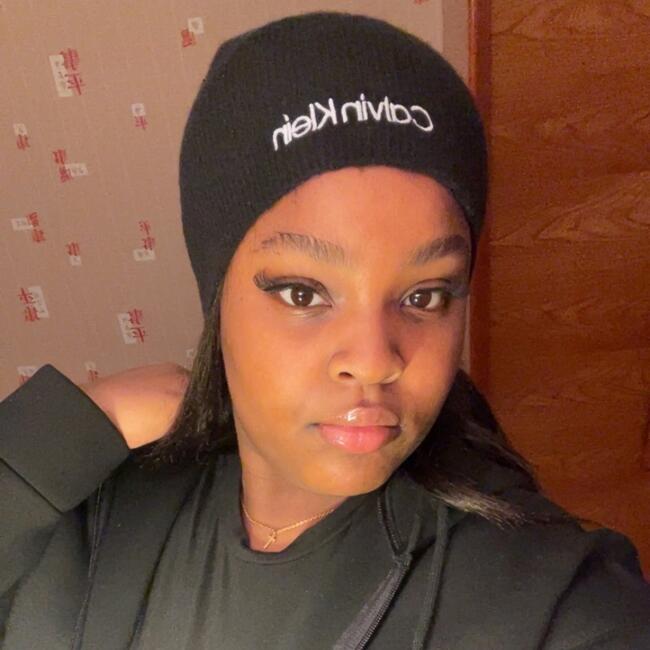 Babysitter in Aulnay-sous-Bois: Esther