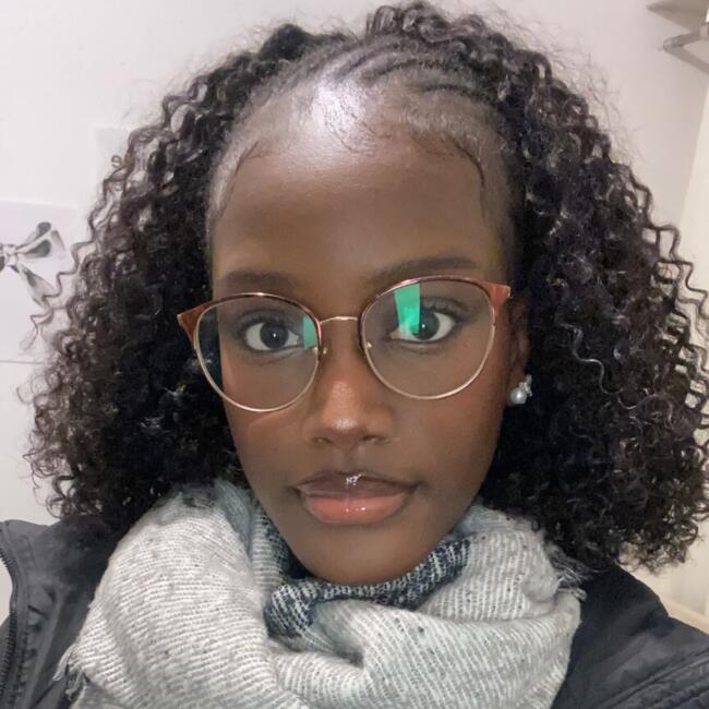 Babysitter in Anzin: Yarie