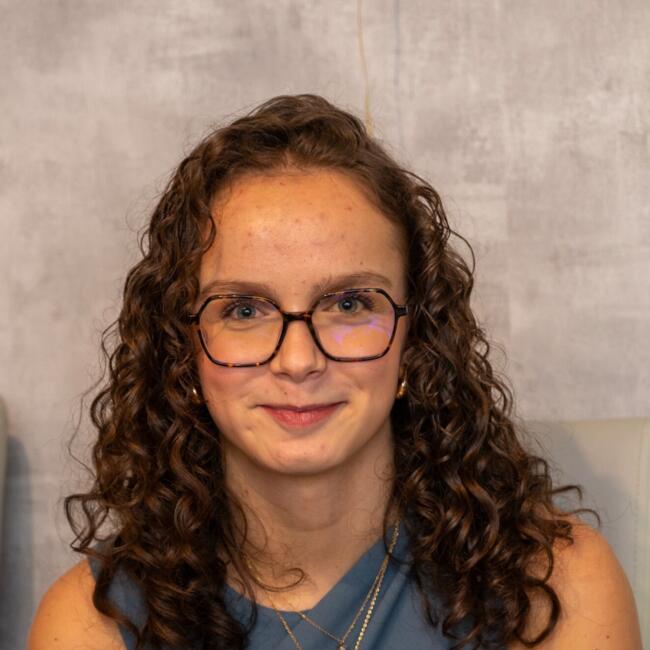 Babysitter in Tours: Elsa