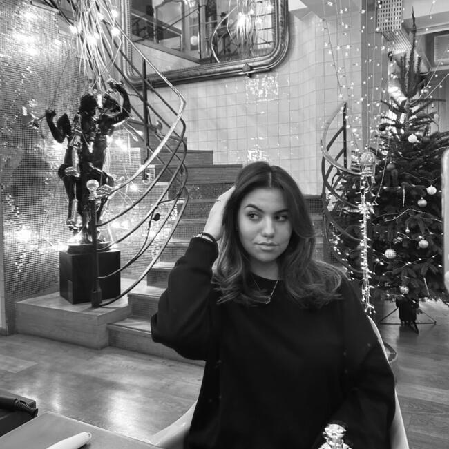 Babysitter in Aubervilliers: Celia