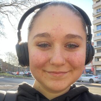 Babysitter in Toulouse: Loreline