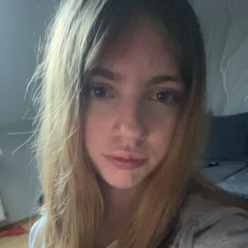 Babysitter in Arzfeld: Elina
