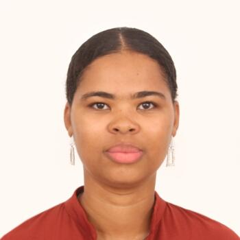 Babysitter in Amadora: Dércia