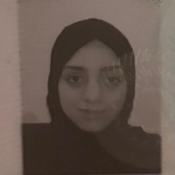 الوالدين المدينة: Amal