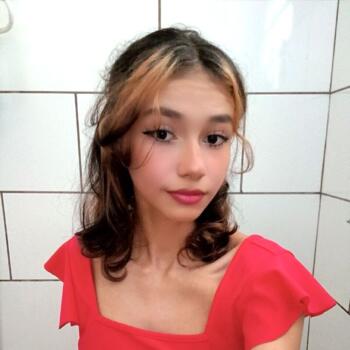 Babysitter Rio Branco: Daryane