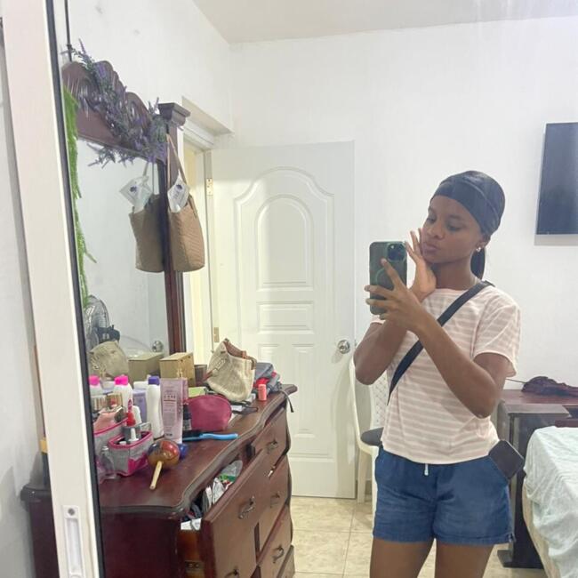 Babysitter in Santiago de los Caballeros: Lauryn