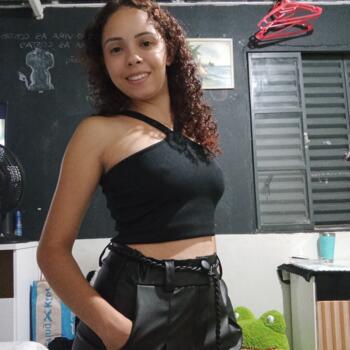 Babysitting job in Marília: Anayara