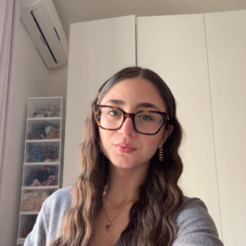 Babysitter Salerno: Giada Falcone