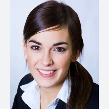 Nounou à Mèze: Souad