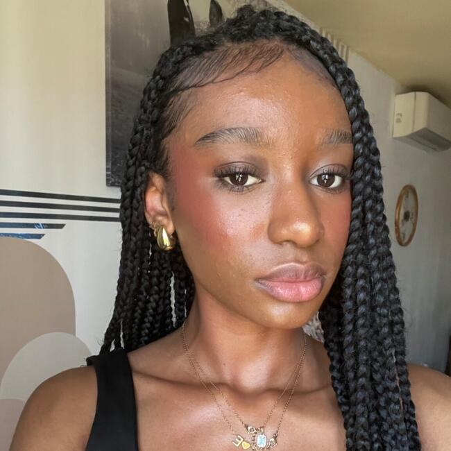 Babysitter in Dampleux: Elina