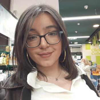 Babysitter in Daganzo de Arriba: Paula