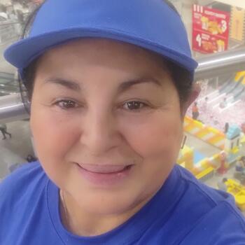 Babysitter in Caracas: Julieta