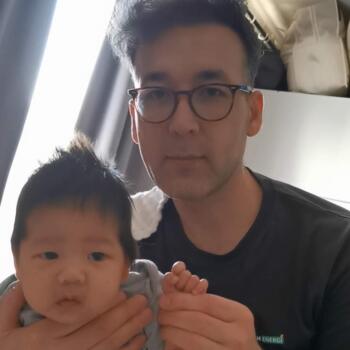 Babysitting job in Copenhagen: babysitting job Reza